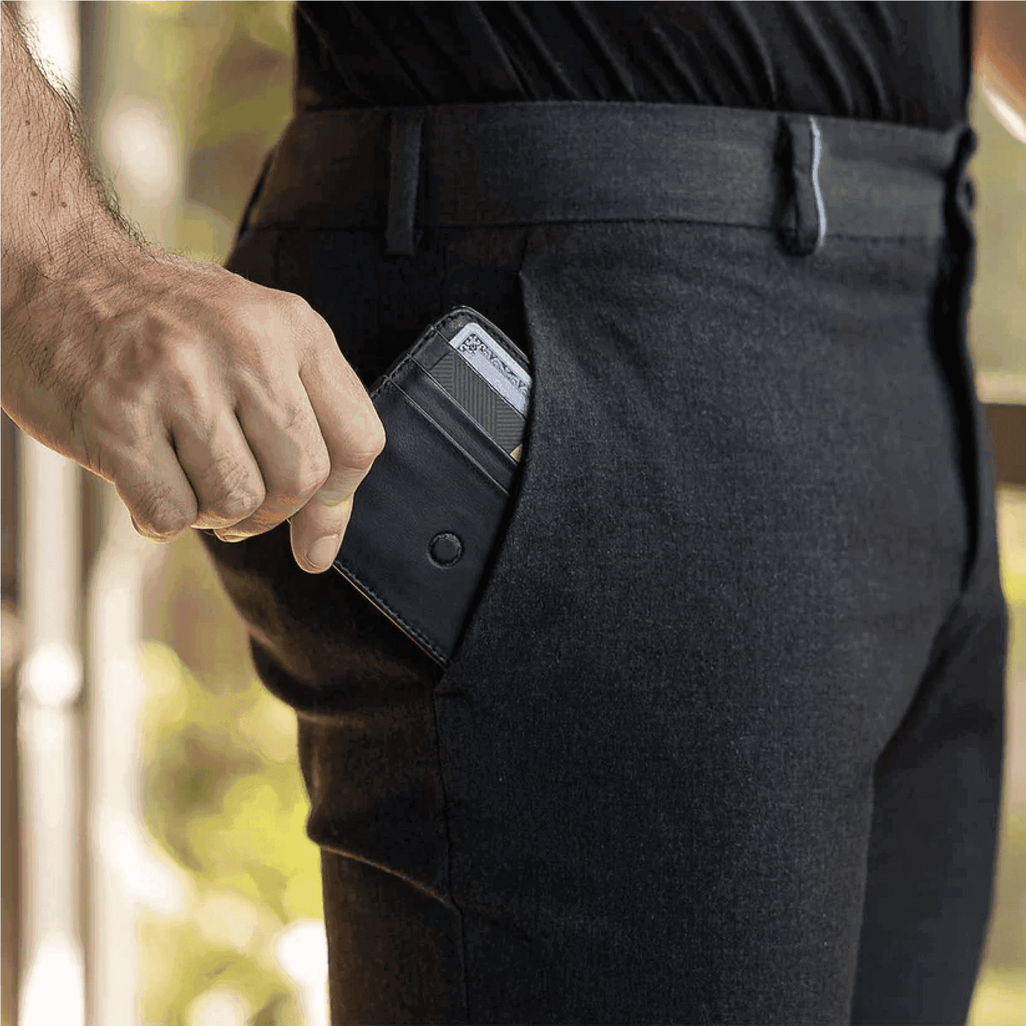 Minimalist Leather Wallet | Husk Case