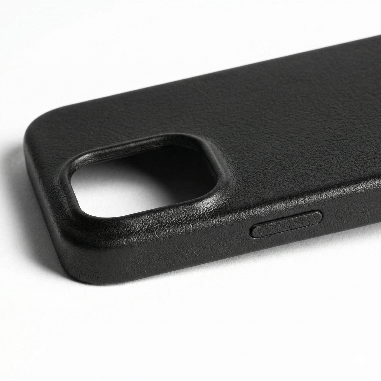 Classic Leather Case for iPhone 15 Pro Max | Husk Case