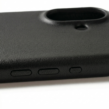 Classic Leather Case for iPhone 16 | Husk Case